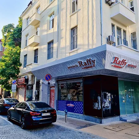 Vitosha Blvd Prime Location Quiet Retreat * صوفيا