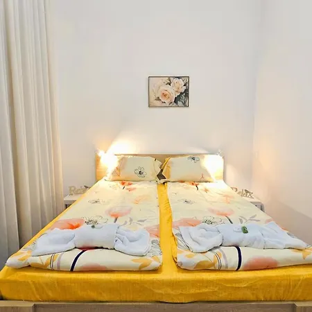 Vitosha Blvd Prime Location Quiet Retreat Sofia