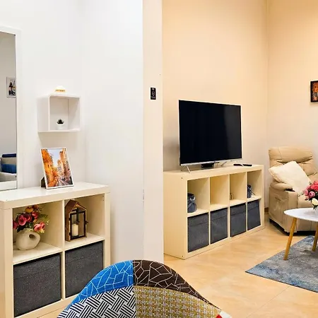 דירה Vitosha Blvd Prime Location Quiet Retreat סופיה