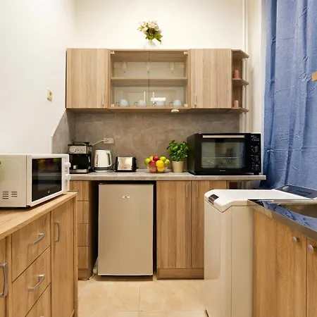 Vitosha Blvd Prime Location Quiet Retreat
